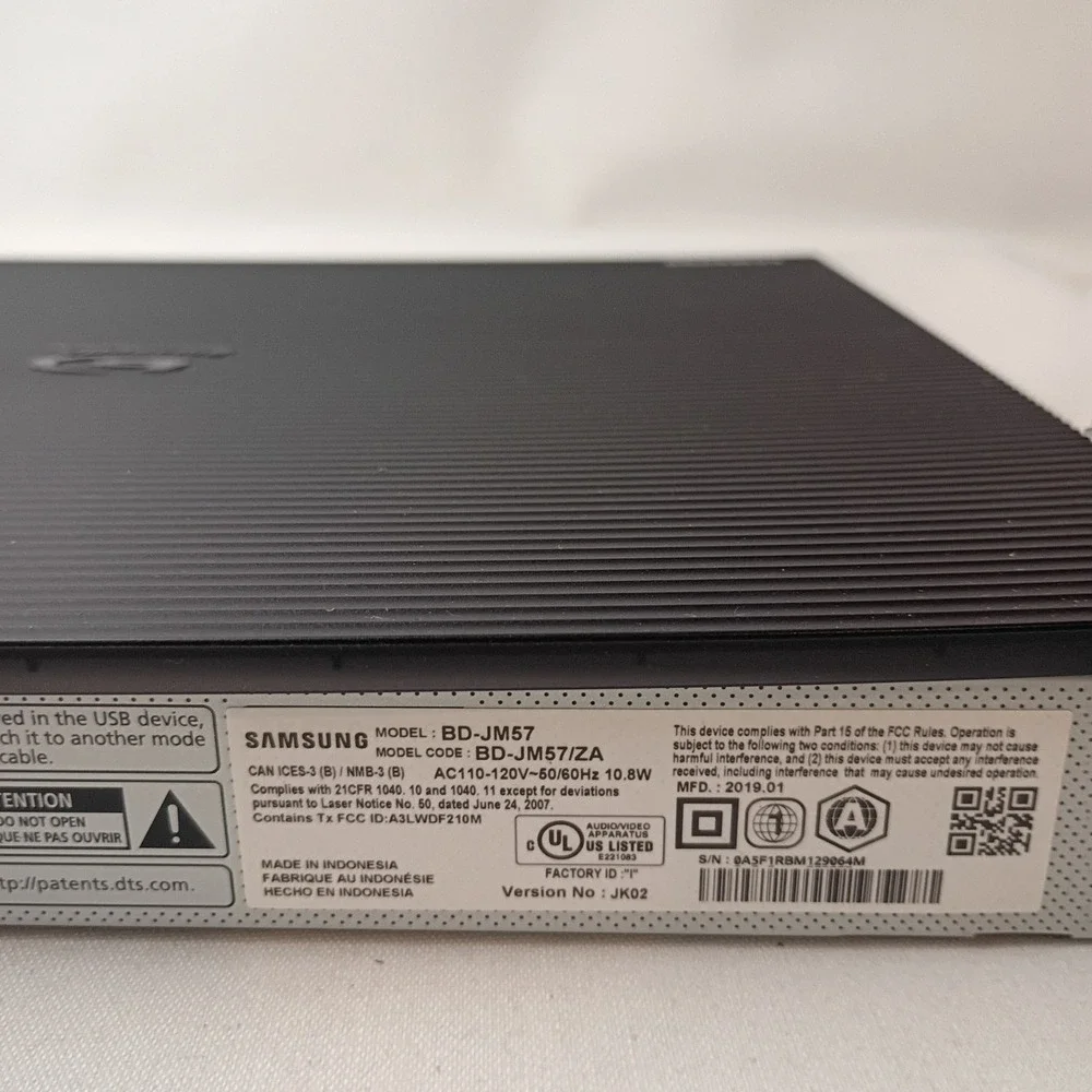 Samsung BD-JM57/ZA Curved Blu-Ray Disc DVD Player W/HDMI Cord Tested & Working
